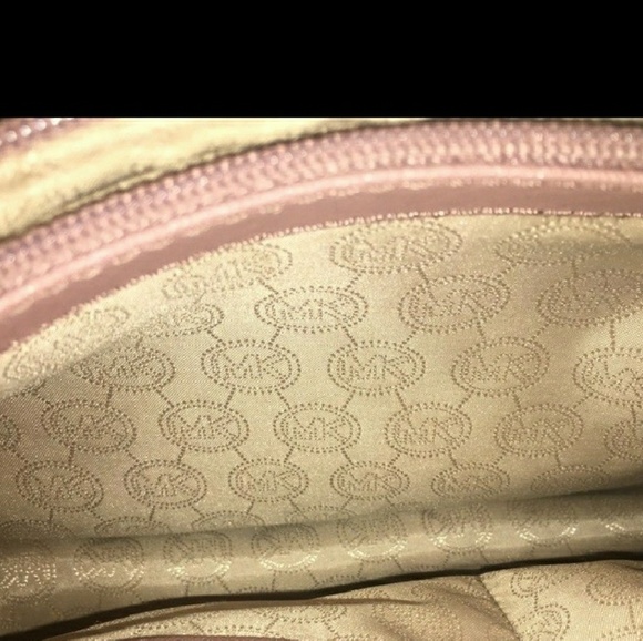 Michael Kors Hamilton in Dusty Rose Saffiano Lthr - Picture 4 of 6